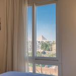 Superior Double Room, Pyramids View