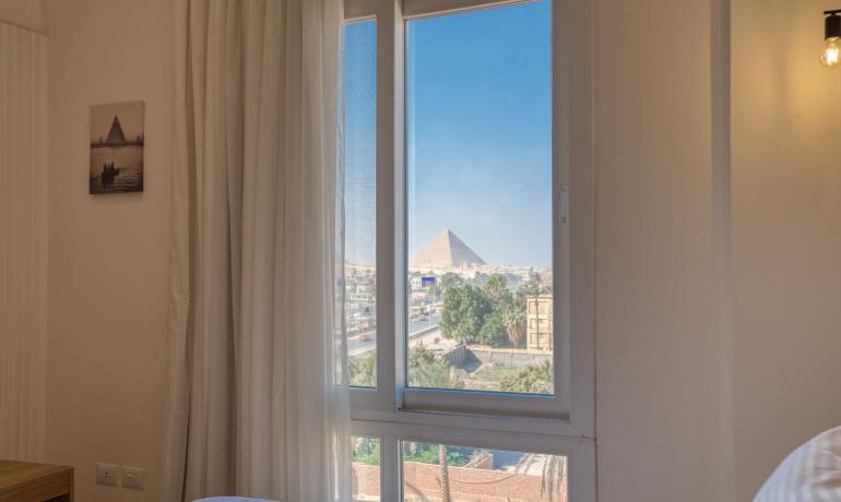 Superior Double Room, Pyramids View