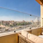 Deluxe Triple Room, Balcony, Pyramids View